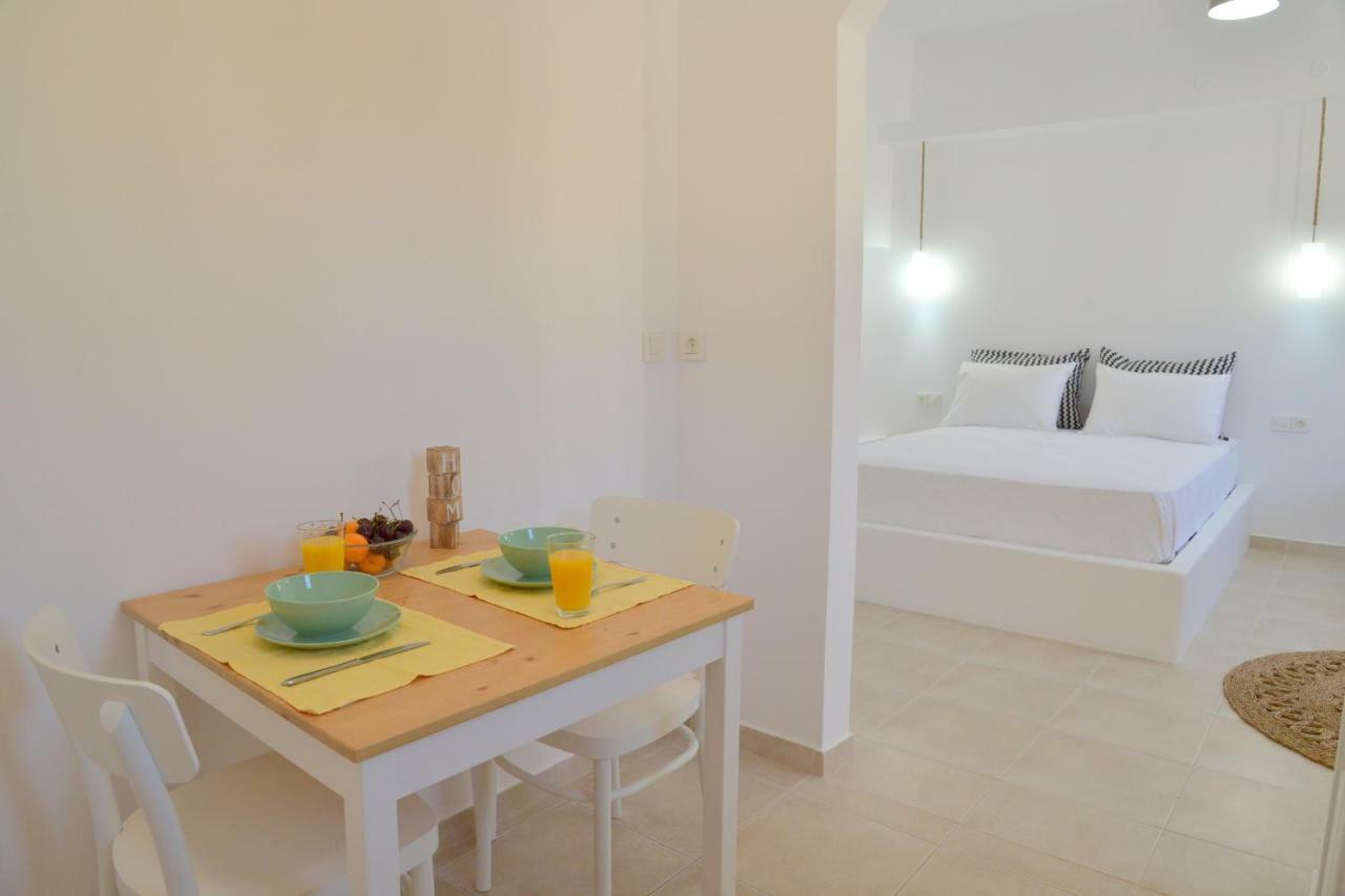 La Casa De Zag Apartment Adamantas  Luaran gambar